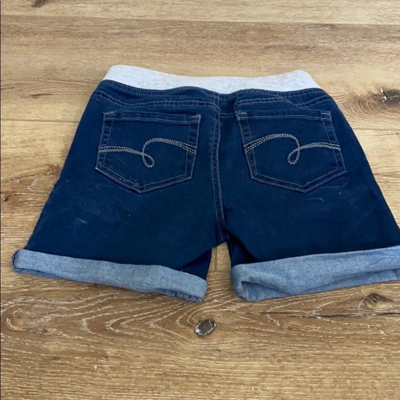 Justice stretch midi length size 12 shorts - Picture 2 of 2